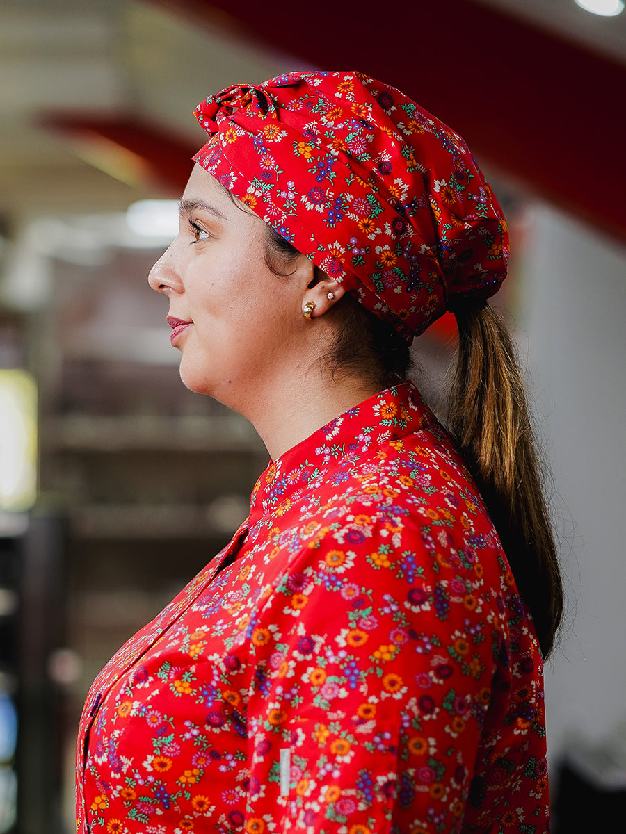 Gorro Sena Flores fondo rojo con morado E06