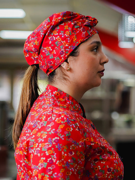 Gorro Sena Flores fondo rojo con morado E06