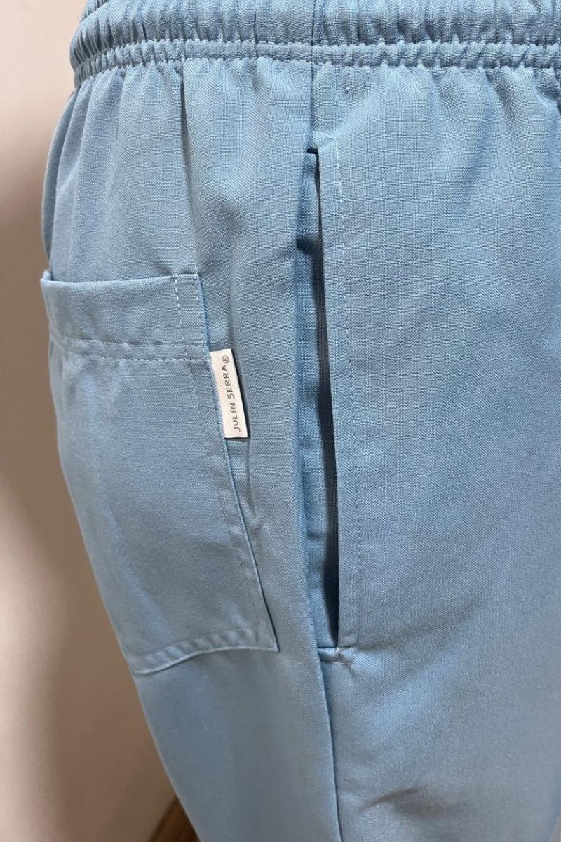 Conjunto Alemán Scrub y Pantalón celeste