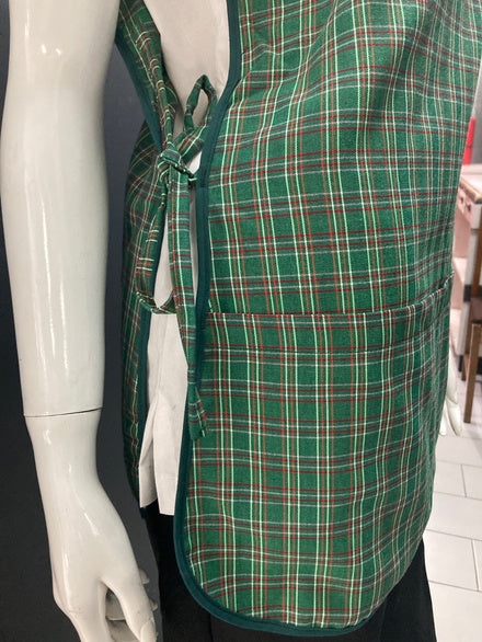 Ruana Escocesa con bolsillos verde y/oazul