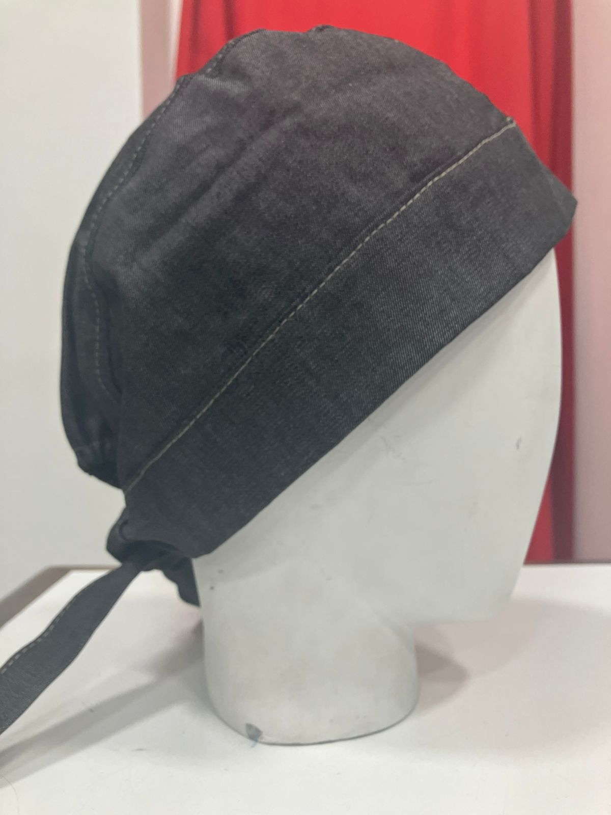 Gorro Brasserie bandana mezclilla negra delgada
