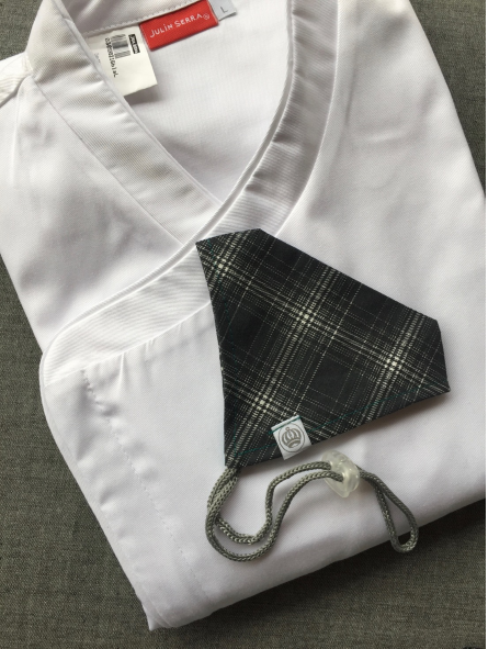 Chaqueta Milcao hombre con cierre blanca