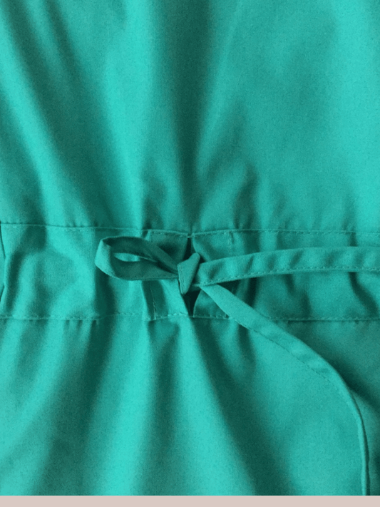 Blusón Canesú verde pabellón