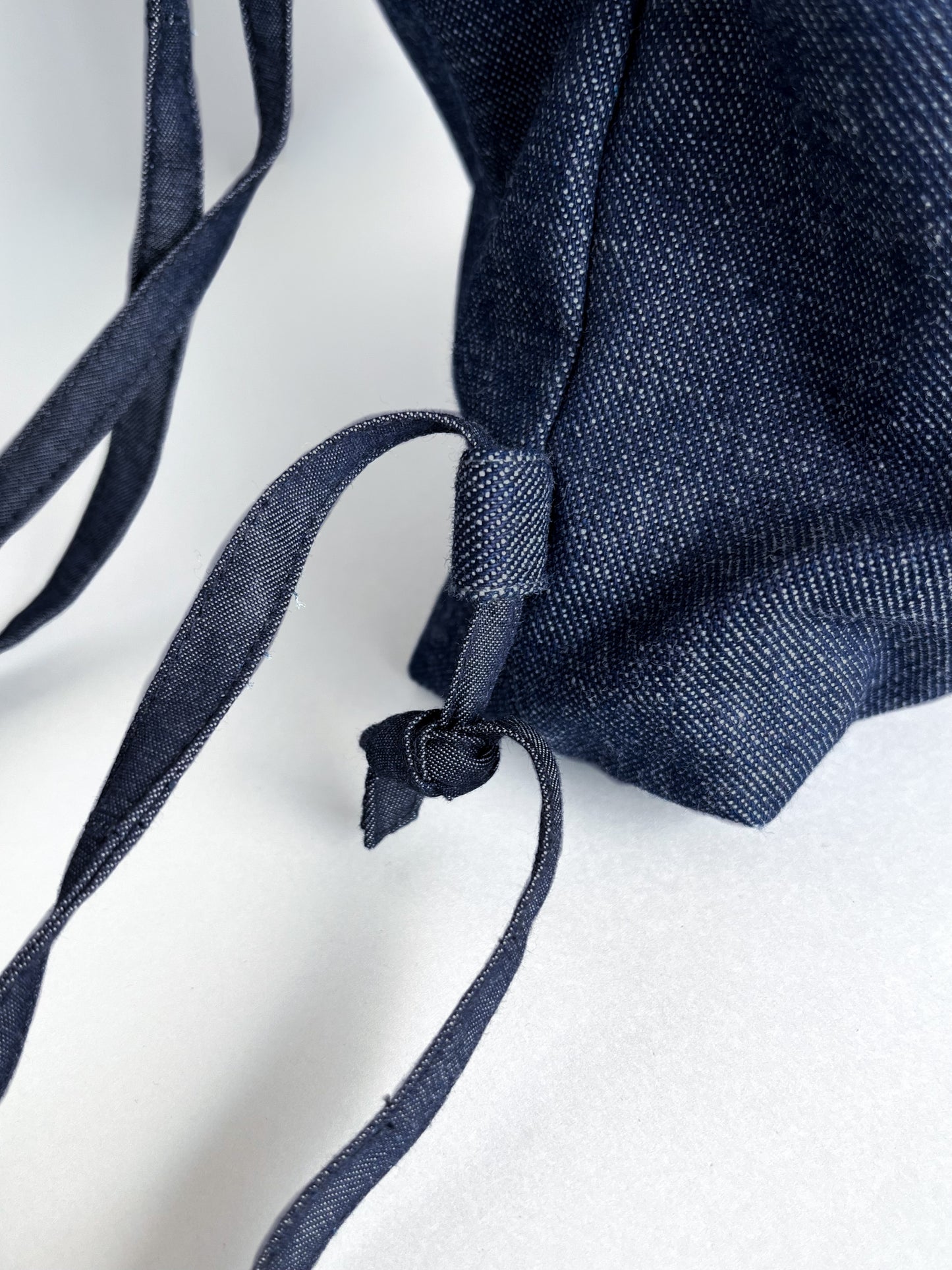 Bolso Mochile Costa Denim – Edición Artesanal Julin Serra