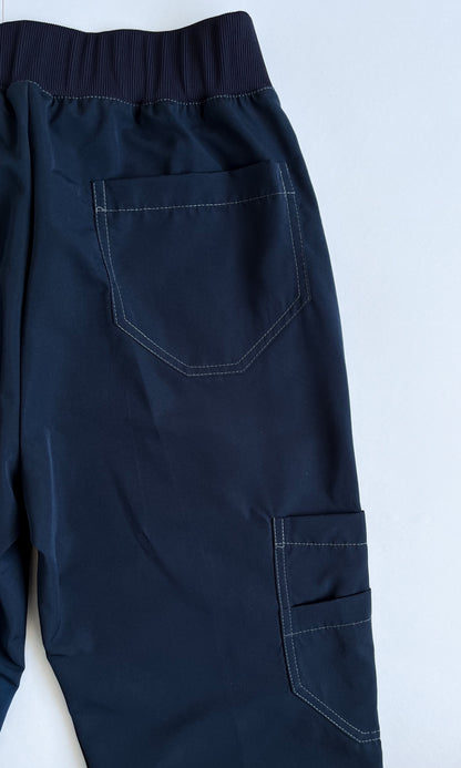 Conjunto Clínico ANTIFLUIDOS Urban Blusón + Pantalón azul marino