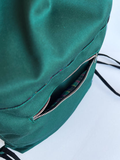 Bolso Mochila Verde Bosque – Edición Artesanal Julin Serra
