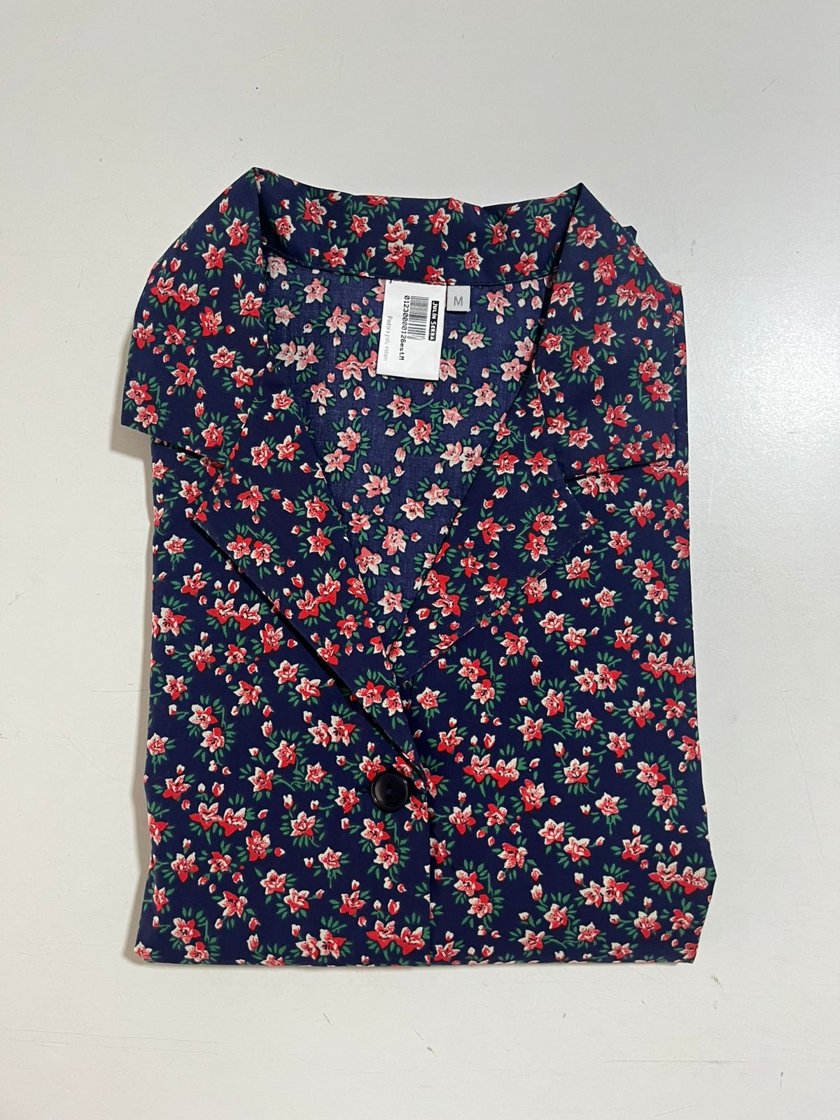 Pintora flores con azul oscuro (E04)