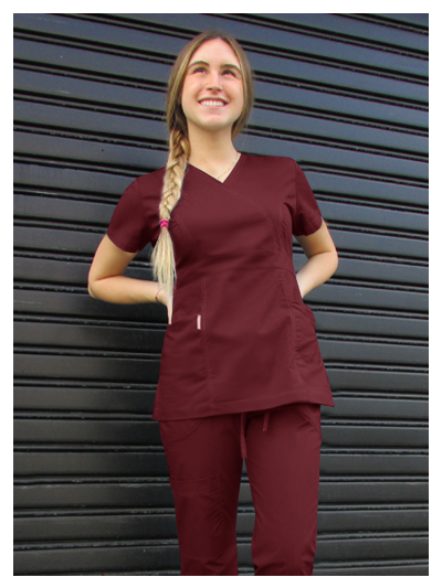Conjunto Scrub CLINIC mujer: blusón-pantalón burdeo